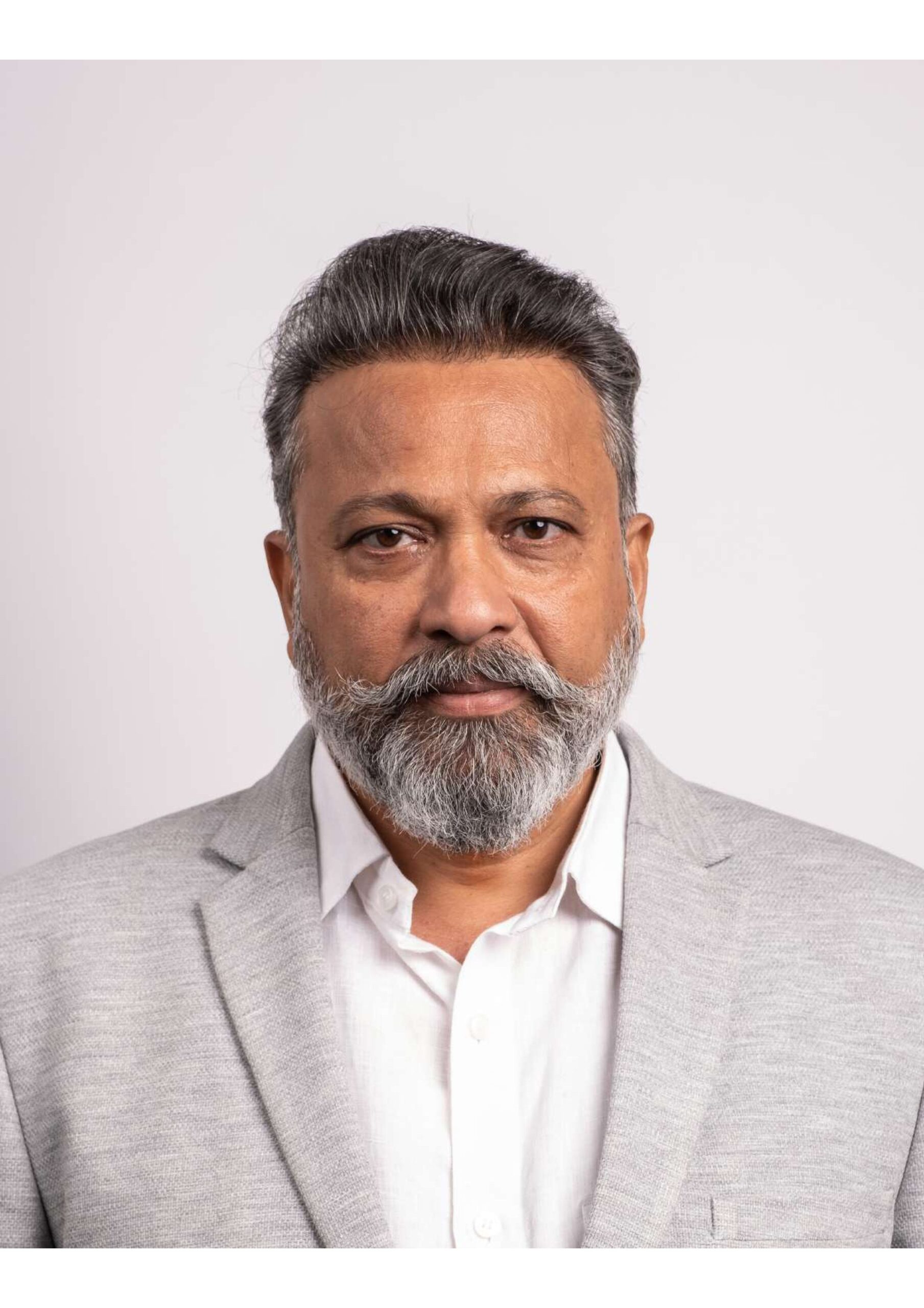 manoj dumbre passport size photo.jpg